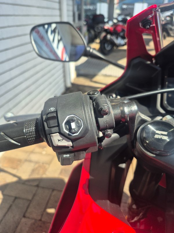 2025 Honda CBR500RA (ABS) LAMS RED
