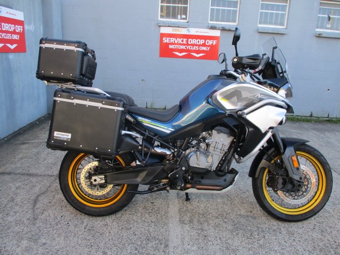 2022 CFMOTO MT TOURING BLUE