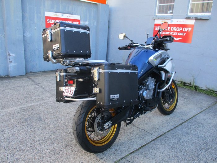 2022 CFMOTO MT TOURING BLUE