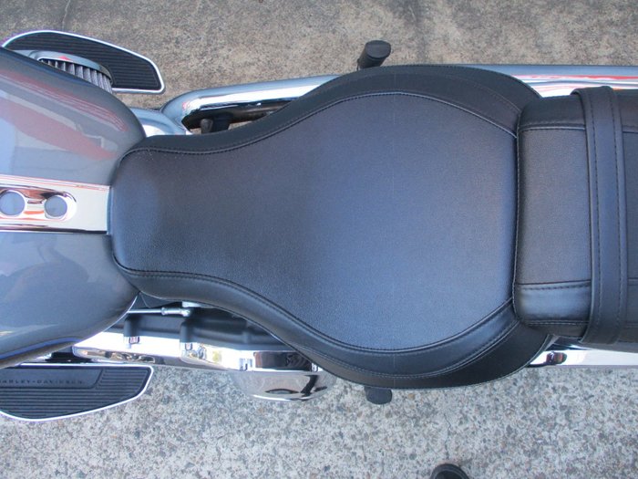 2021 HARLEY-DAVIDSON FLFBS FAT BOY S (114) BLACK