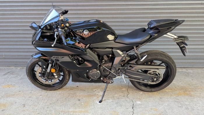 2025 Yamaha 2025 YAMAHA 660CC YZF-R7LA LAMS Black