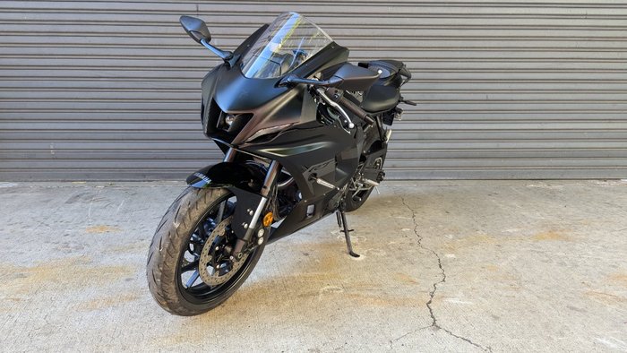 2025 Yamaha 2025 YAMAHA 660CC YZF-R7LA LAMS Black