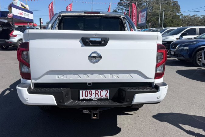 2021 NISSAN NAVARA ST (4x2)
