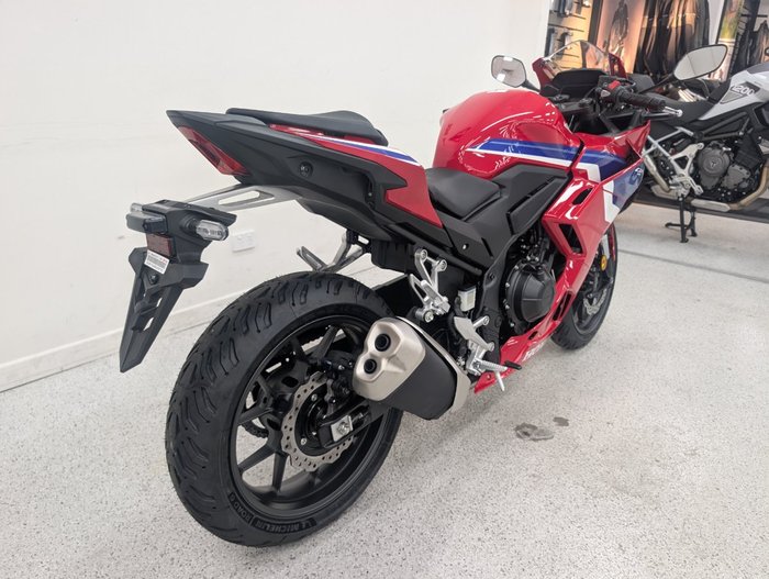 2026 Honda CBR500RA (ABS) LAMS Red