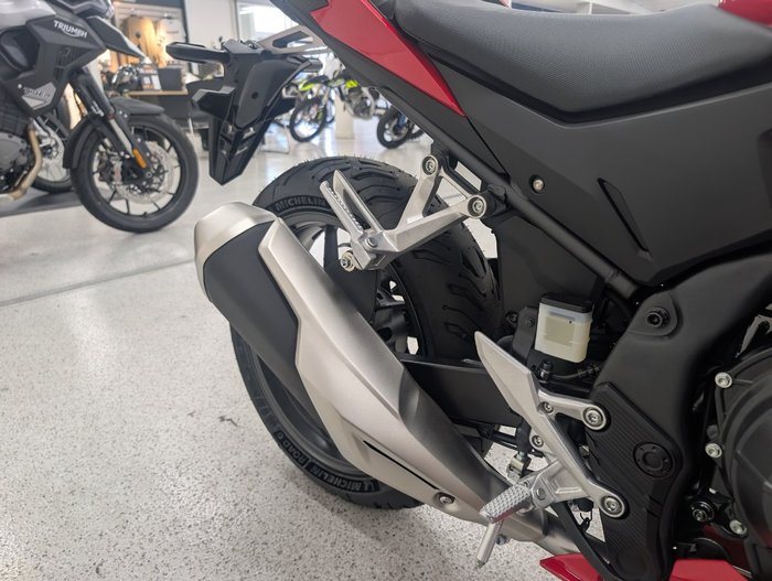 2026 Honda CBR500RA (ABS) LAMS Red