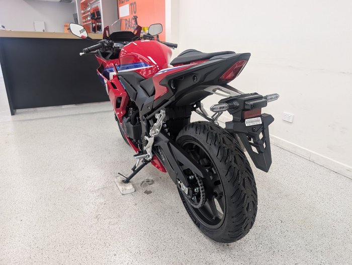2026 Honda CBR500RA (ABS) LAMS Red