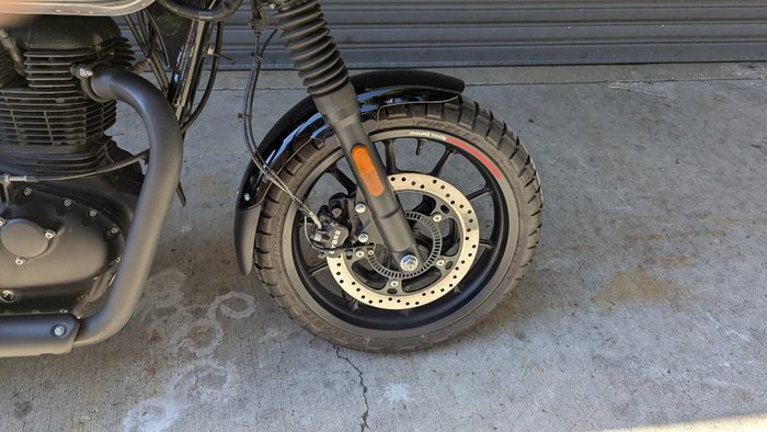 2026 ROYAL ENFIELD (SEE ALSO ENFIEL HUNTER 350 Silver