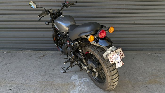 2026 ROYAL ENFIELD (SEE ALSO ENFIEL HUNTER 350 Silver