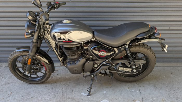 2026 ROYAL ENFIELD (SEE ALSO ENFIEL HUNTER 350 Silver