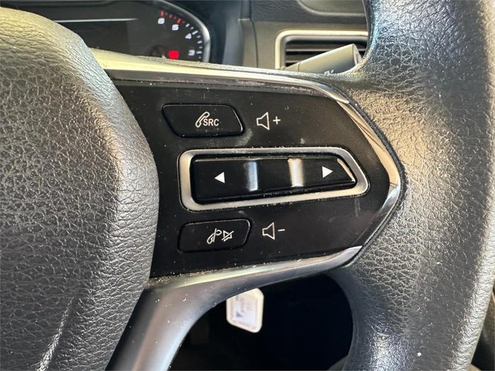2022 LDV G10 +