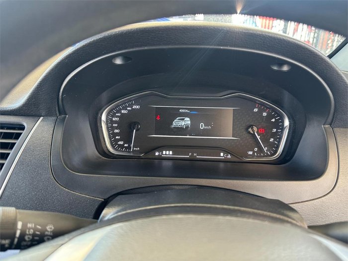 2022 LDV G10 +