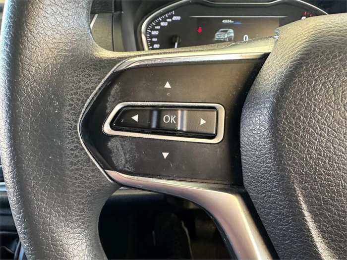 2022 LDV G10 +