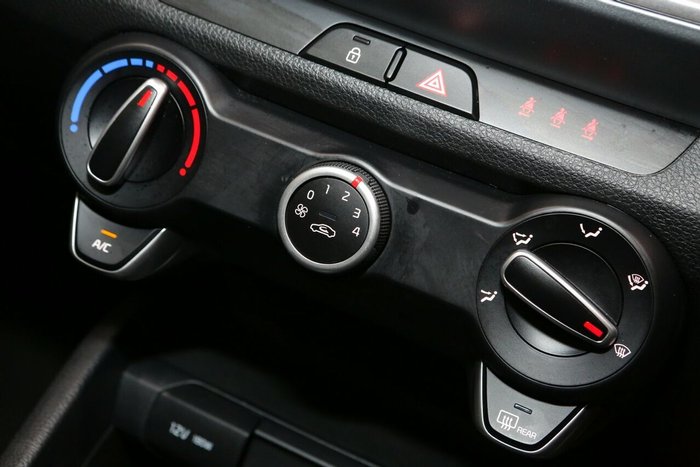2024 Kia Stonic S