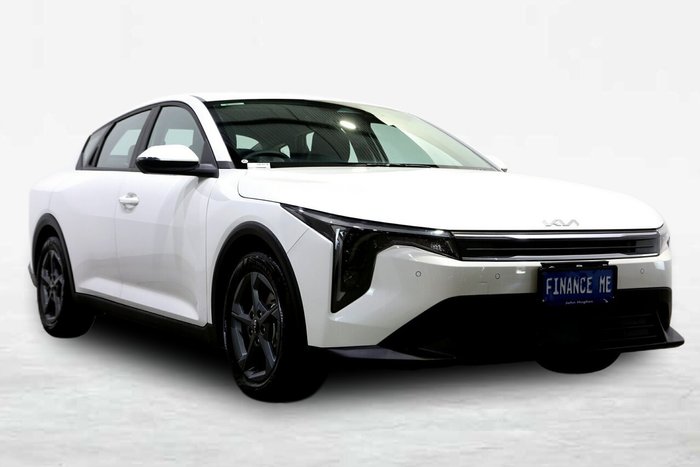 2025 Kia K4 S