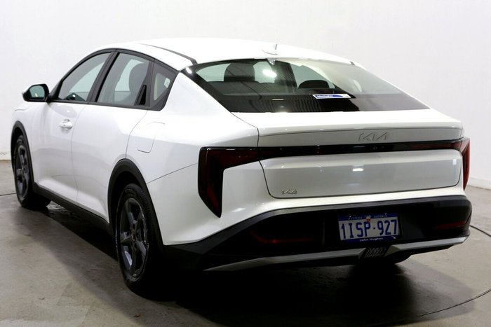 2025 Kia K4 S