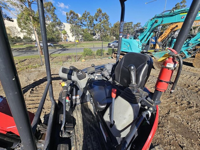 2022 Yanmar Vio25-6A