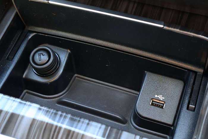 2019 LDV D90 Executive