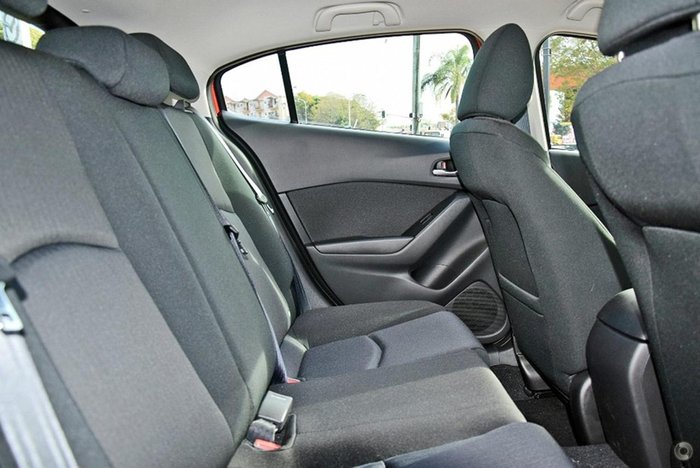 2014 Mazda 3 Maxx