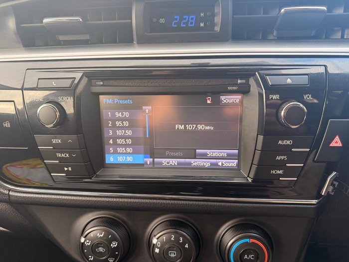 2014 Toyota Corolla SX