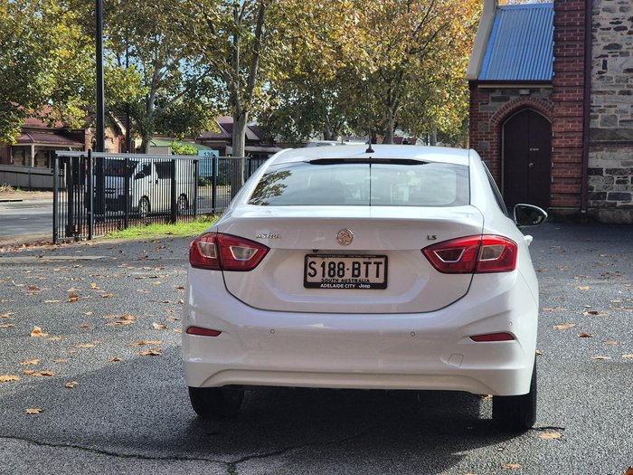 2017 Holden Astra LS