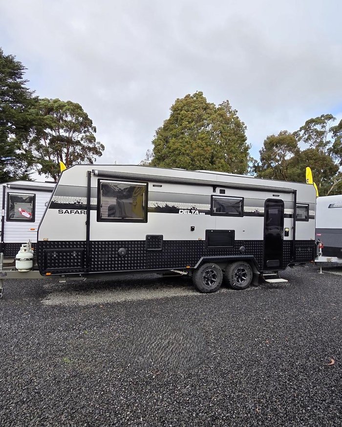 2021 Safari Caravans Delta226