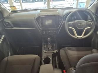 2026 Isuzu D-MAX SX
