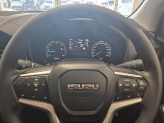 2026 Isuzu D-MAX SX