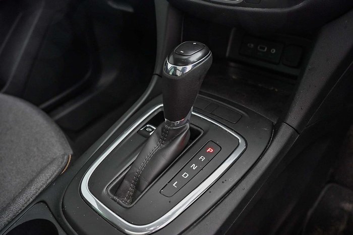 2020 Holden Equinox Black Edition