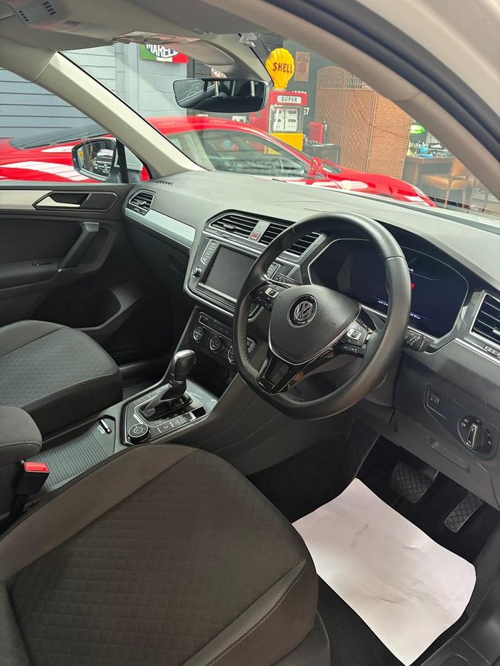 2016 Volkswagen Tiguan 132TSI Comfortline 5N MY17 Four Wheel Drive Pure White