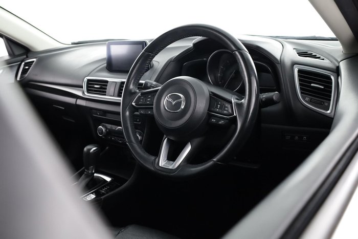 2018 Mazda 3 SP25 Astina