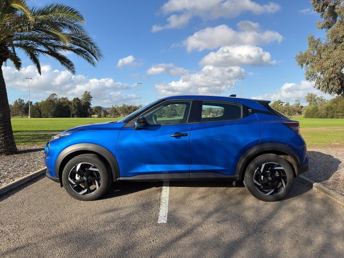 2025 Nissan JUKE ST+