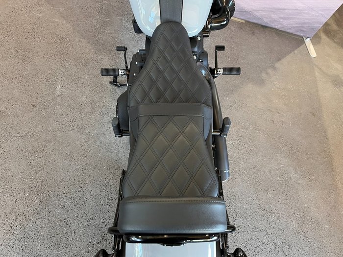 2024 HARLEY-DAVIDSON FXLRS LOW RIDER S (117)