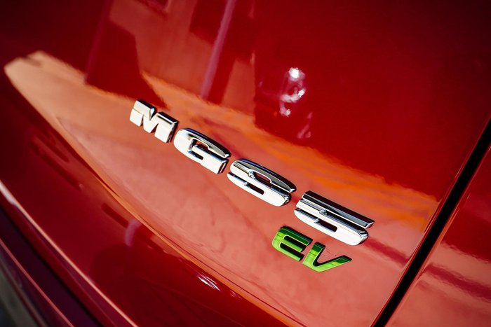 2026 MG MGS5 EV Essence 49