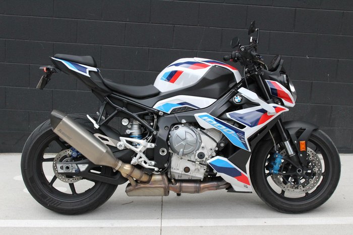 2023 BMW