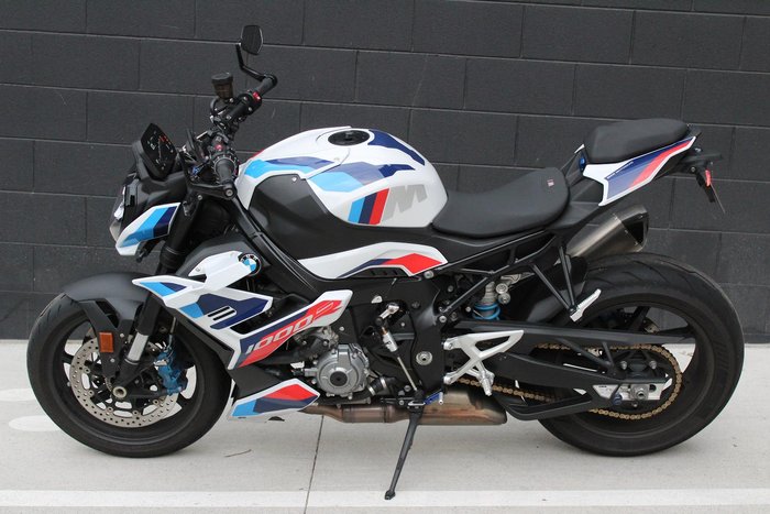 2023 BMW