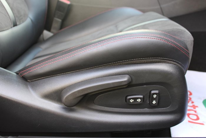 2015 Holden Commodore SV6 Storm