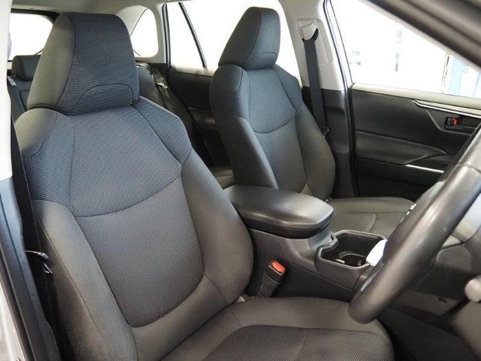 2022 Toyota RAV4 GX