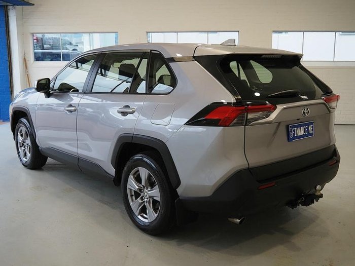 2022 Toyota RAV4 GX