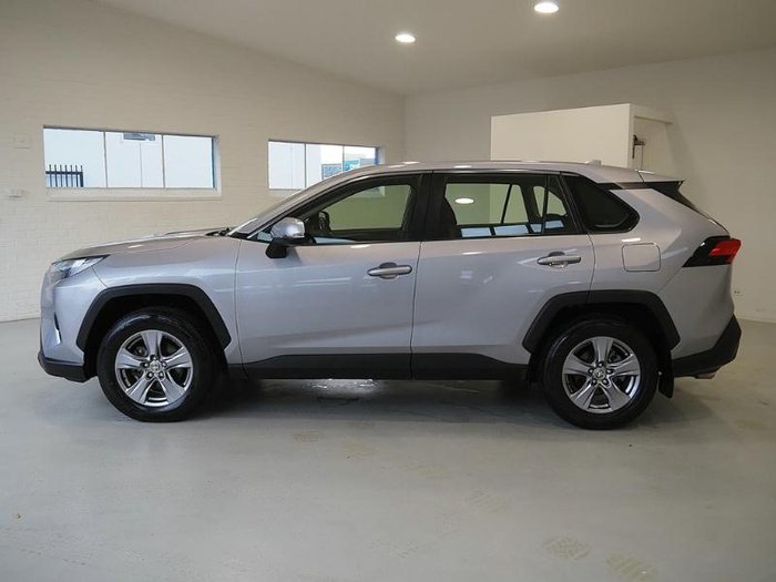 2022 Toyota RAV4 GX