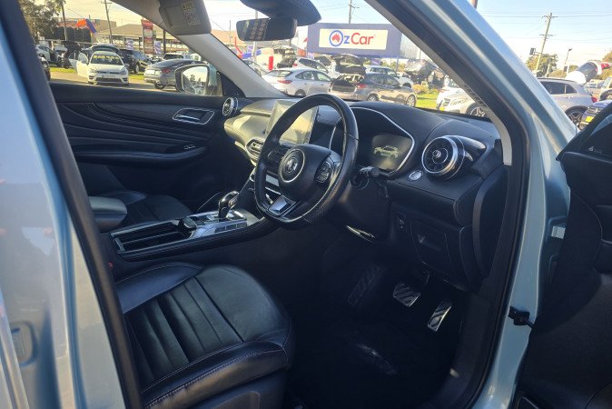 2021 MG HS +EV PHEV ESSENCE