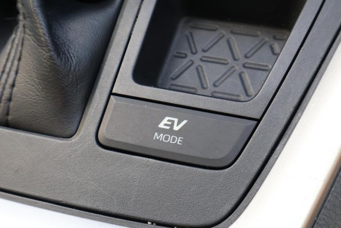 2021 Toyota RAV4 GX