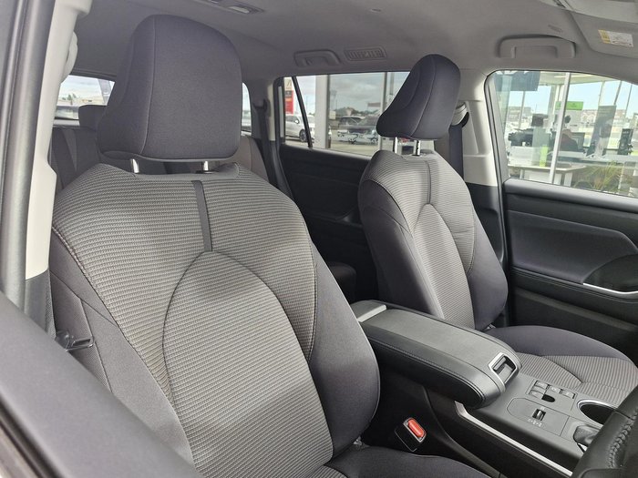 2024 Toyota Kluger GX