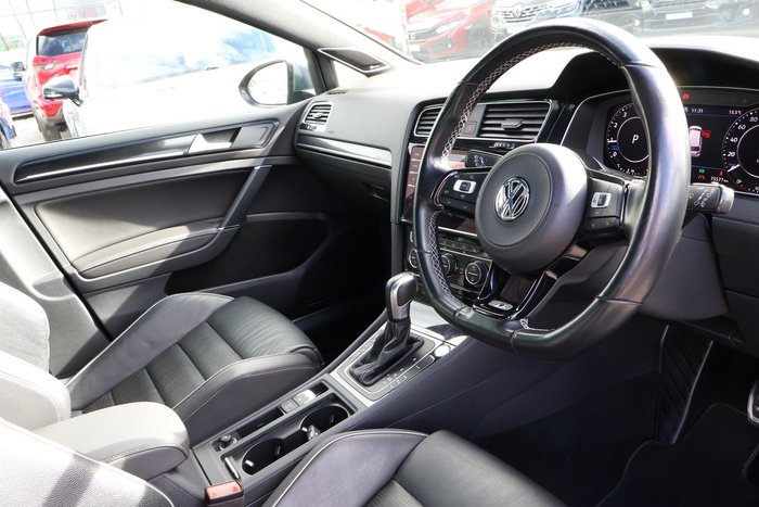 2020 Volkswagen Golf R