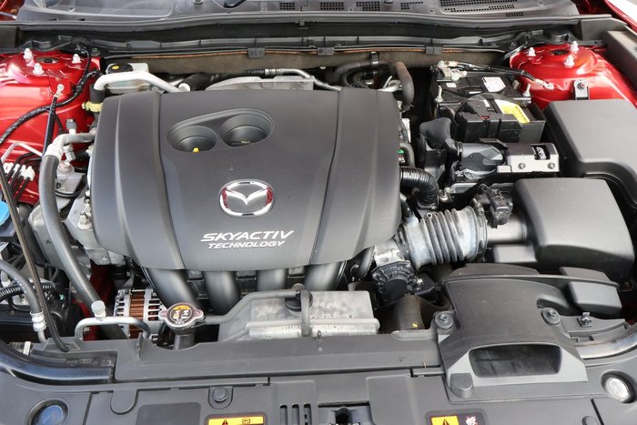 2016 Mazda 3 SP25 GT