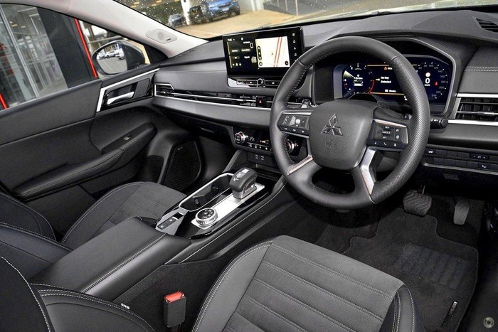2026 Mitsubishi Outlander Black Edition