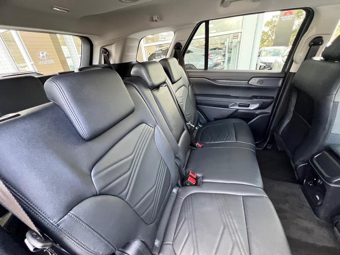 2025 Ford Everest Trend