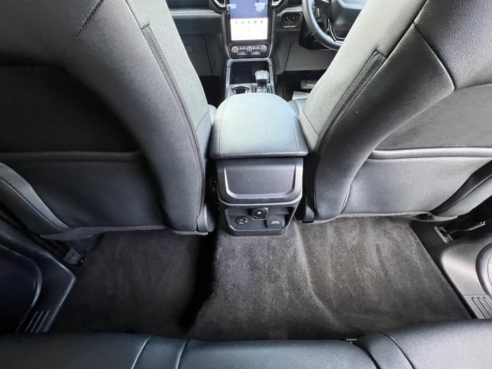 2025 Ford Everest Trend