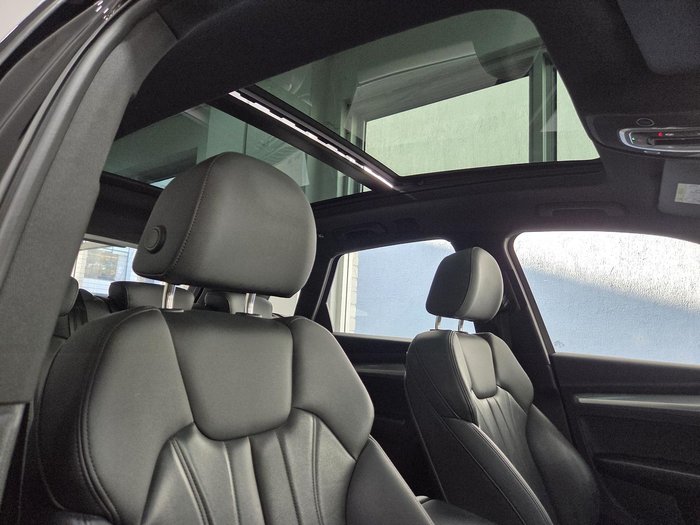 2021 Audi Q5 40 TDI Launch Edition
