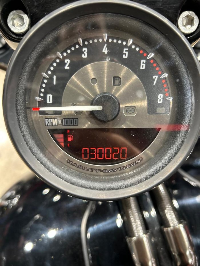 2017 Harley-Davidson CVO Pro Street Breakout (FXSE) CVO Red