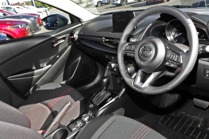2026 Mazda 2 G15 Evolve